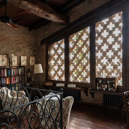 בית הארחה Castello di Serravalle 	Cascina La Buca מראה חיצוני תמונה