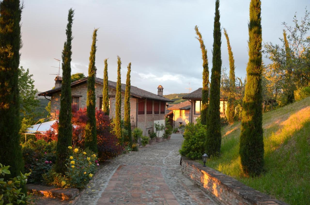 בית הארחה Castello di Serravalle 	Cascina La Buca מראה חיצוני תמונה