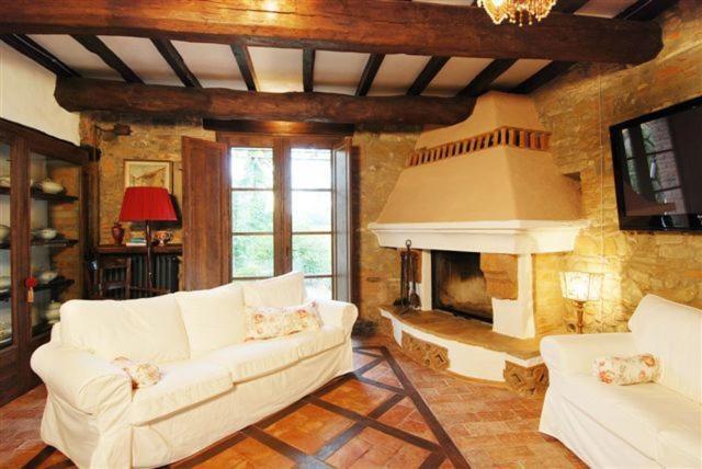 בית הארחה Castello di Serravalle 	Cascina La Buca מראה חיצוני תמונה