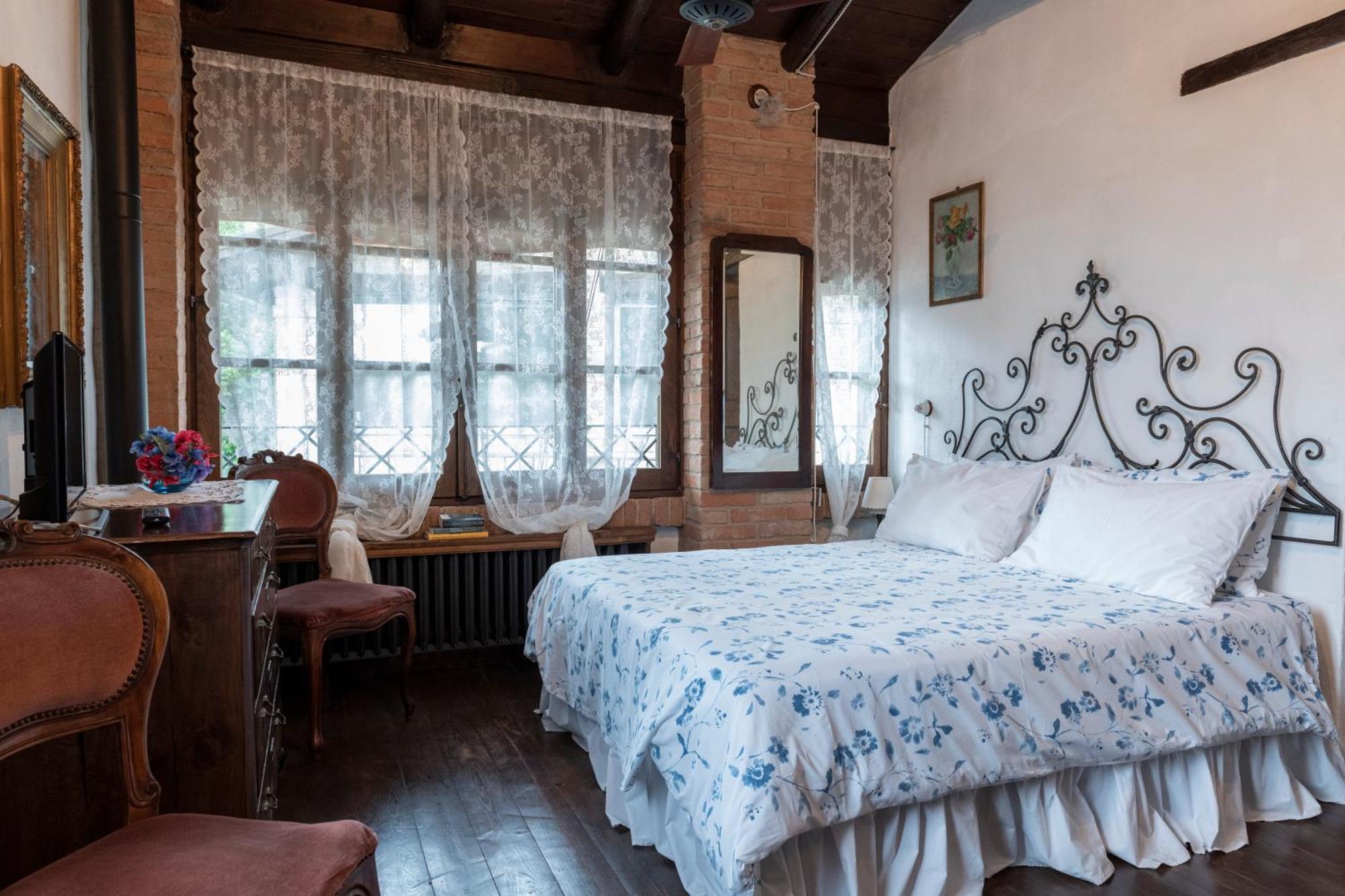 בית הארחה Castello di Serravalle 	Cascina La Buca מראה חיצוני תמונה